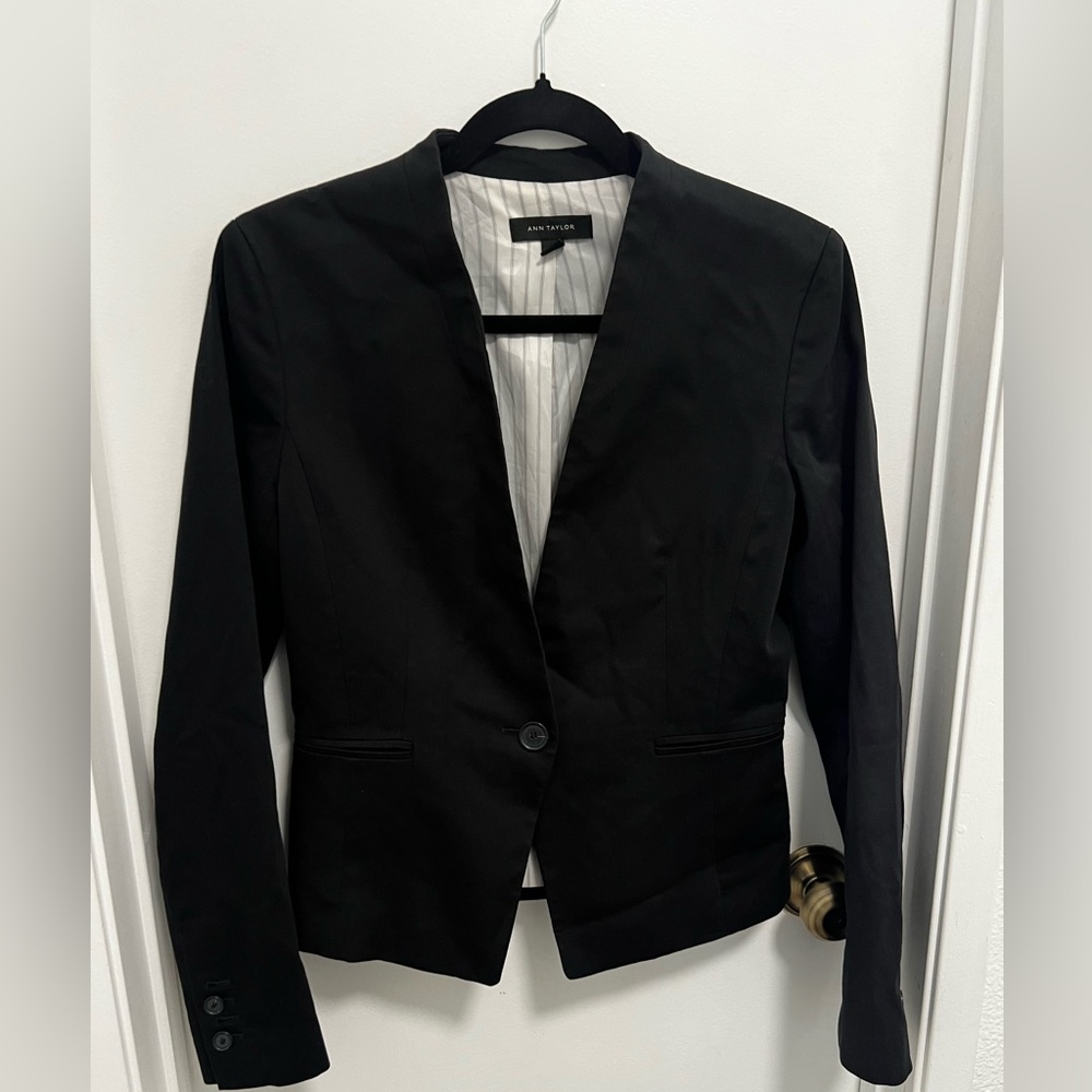Ann Taylor Women Black Blazer